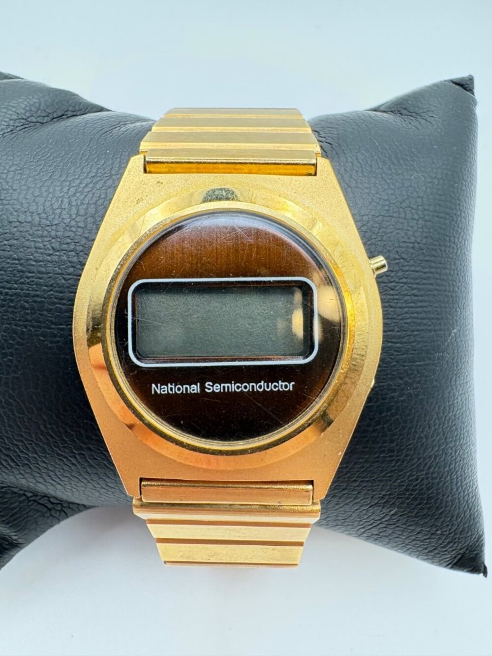 Vintage National Semiconductor LCD Digital Watch Tritium H3 Gold Tone Parts 33mm